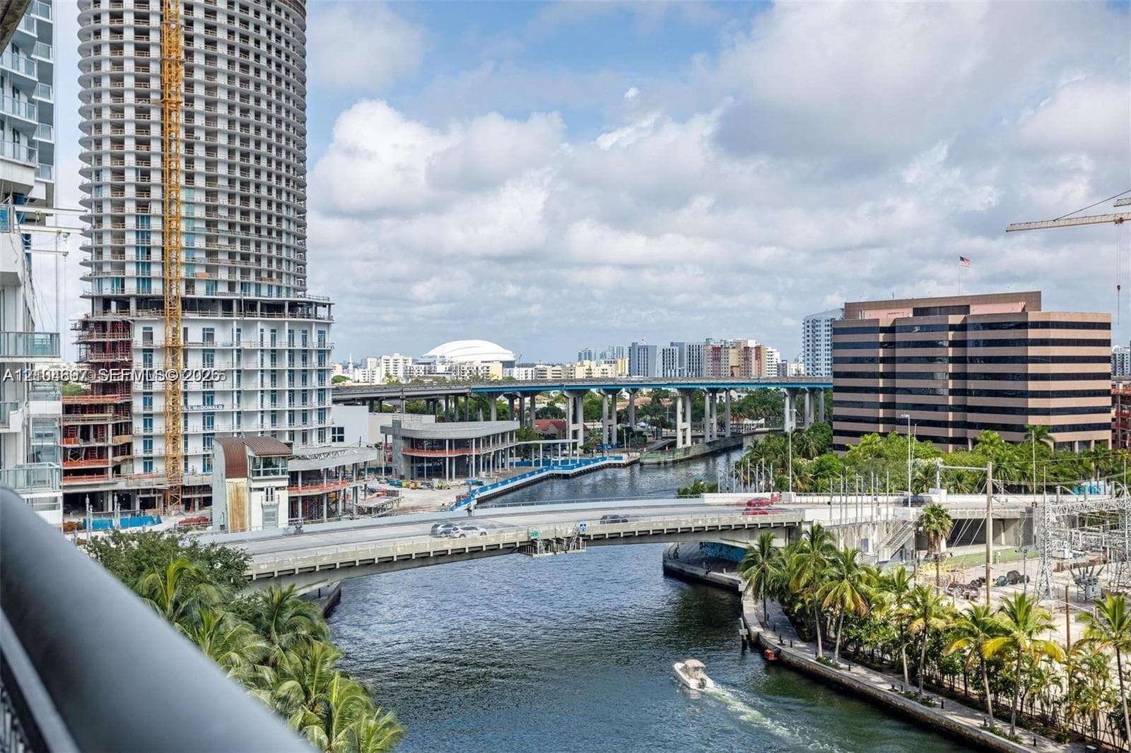 NEO VERTIKA CONDO · #1005 in Miami - Photo 11