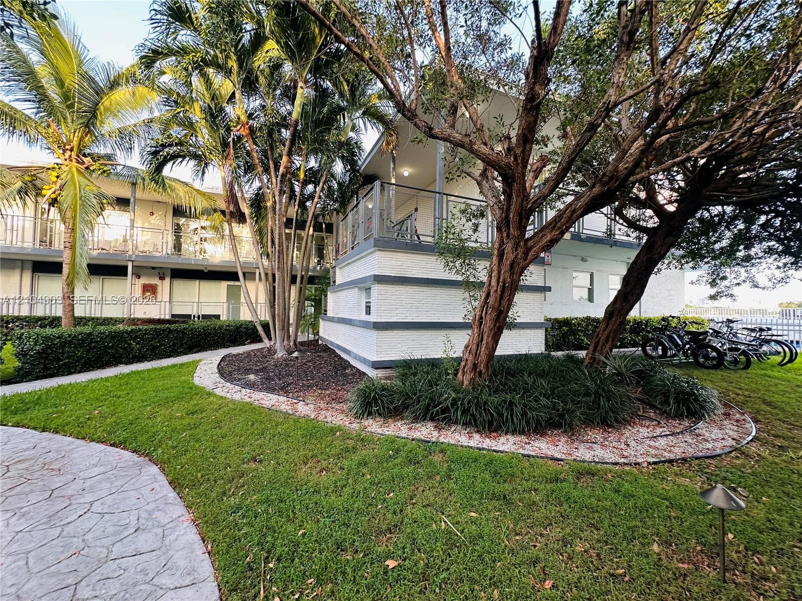 OCEANSIDE SEC ISLE OF NOR · #7 in Miami Beach - Photo 29
