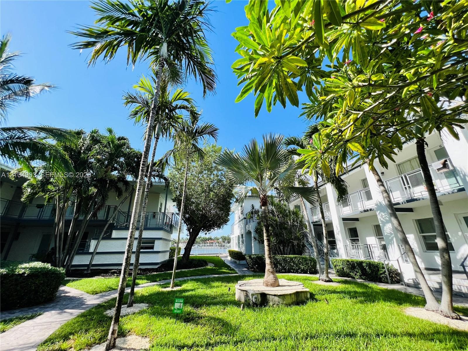 OCEANSIDE SEC ISLE OF NOR · #7 in Miami Beach - Photo 21