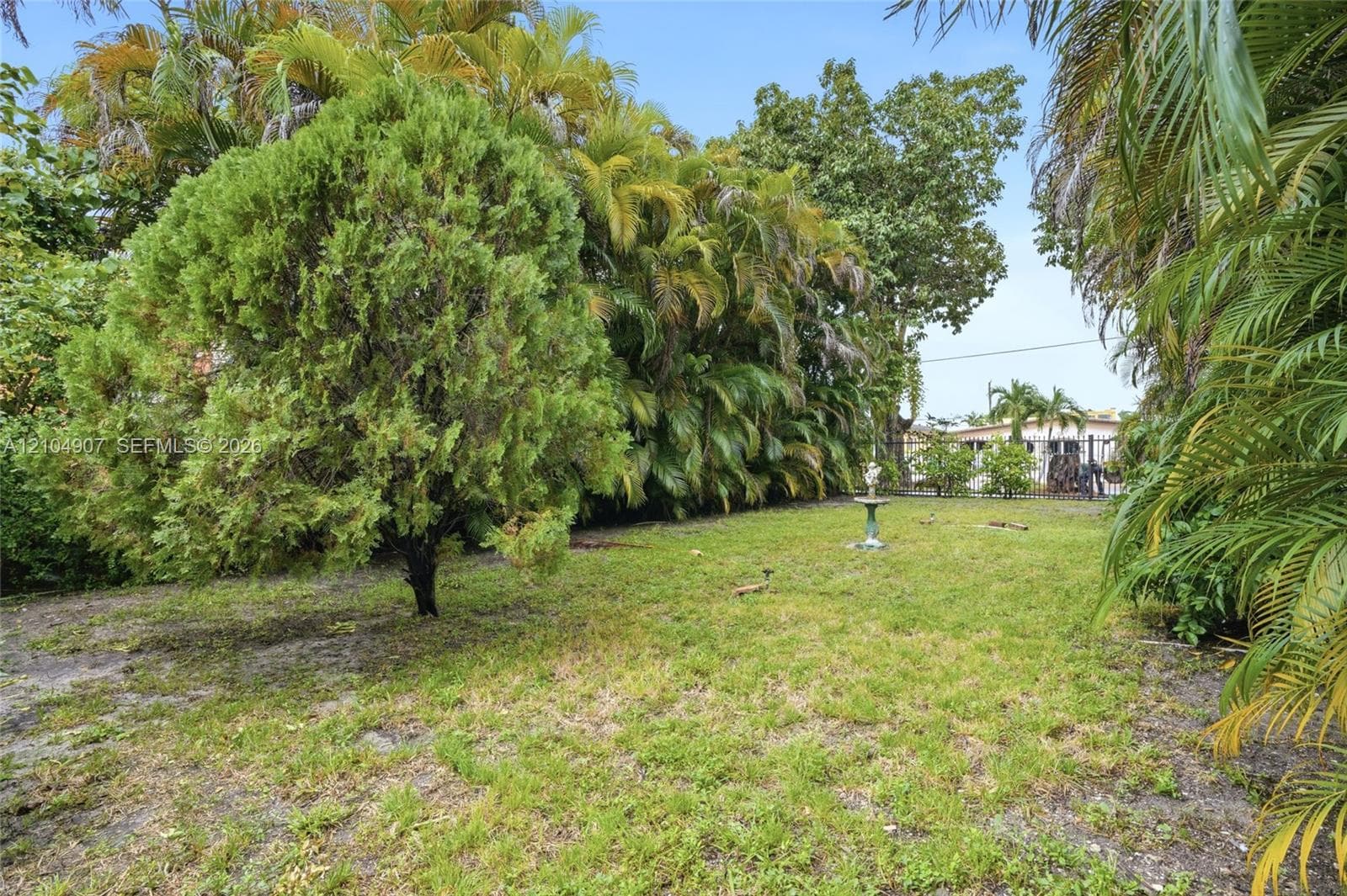 2347 SW 18th St photo 18