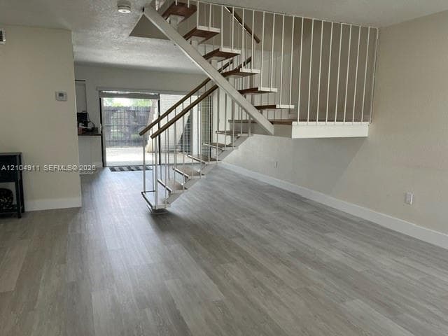 6500 Kendale Lakes Dr #103 photo 2