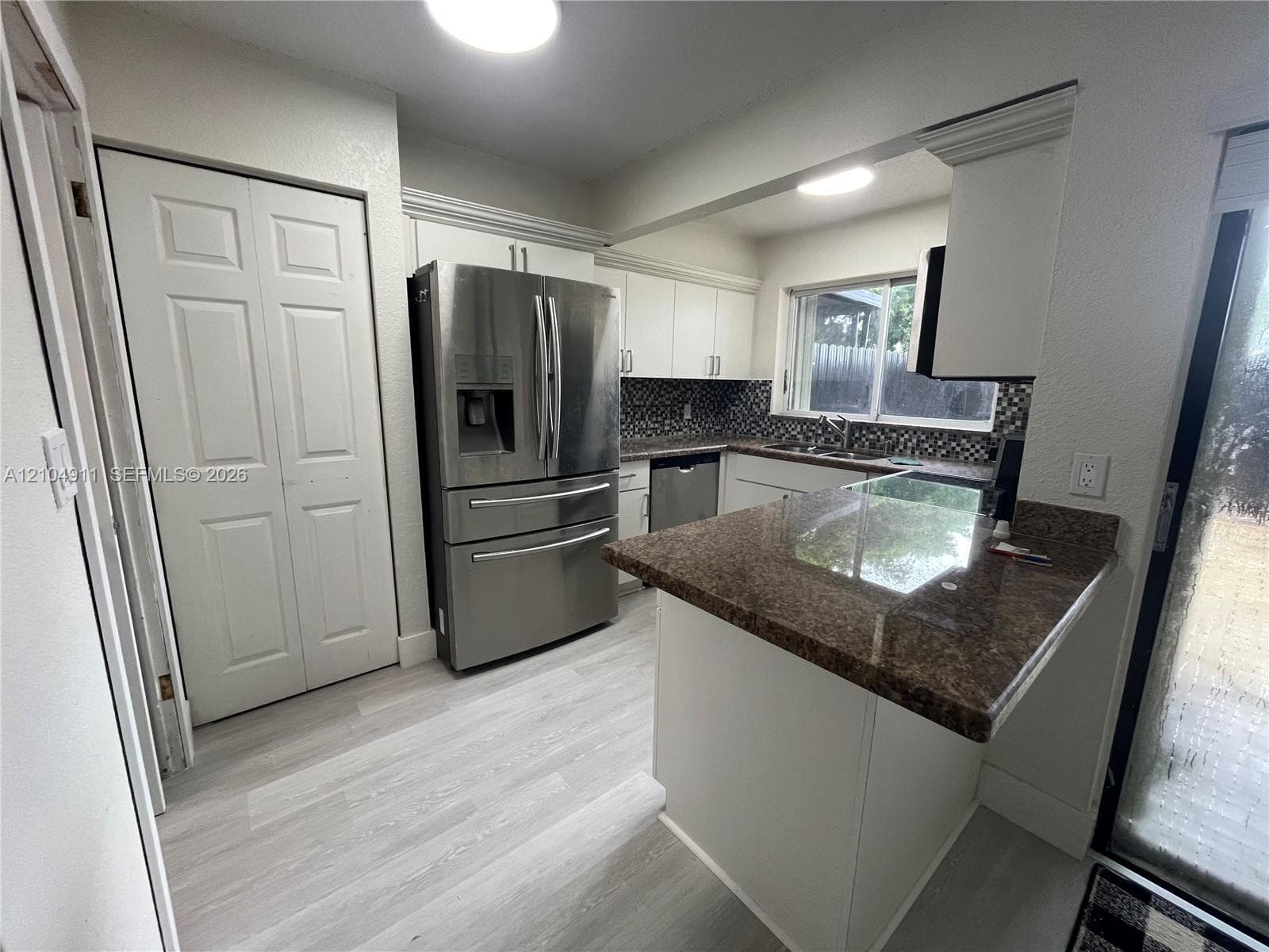 6500 Kendale Lakes Dr #103 photo 5