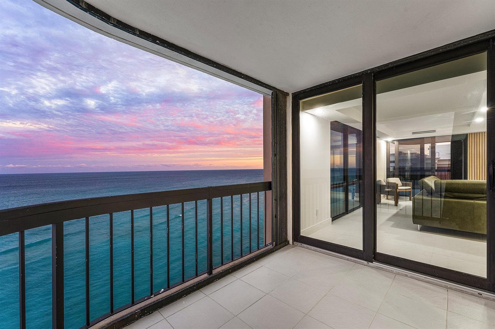 076-5380NorthOceanDrive-19D-RivieraBeach