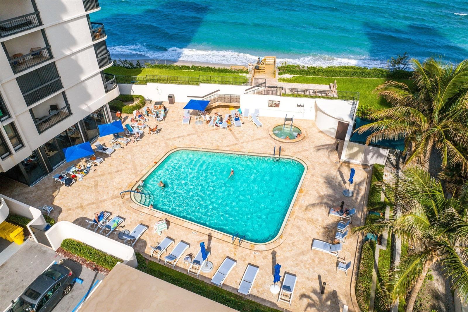 053-5380NorthOceanDrive-19D-RivieraBeach
