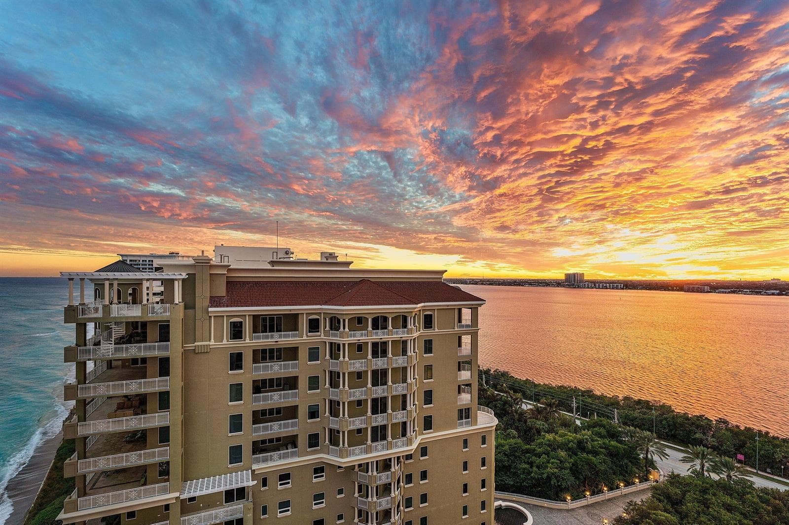 073-5380NorthOceanDrive-19D-RivieraBeach