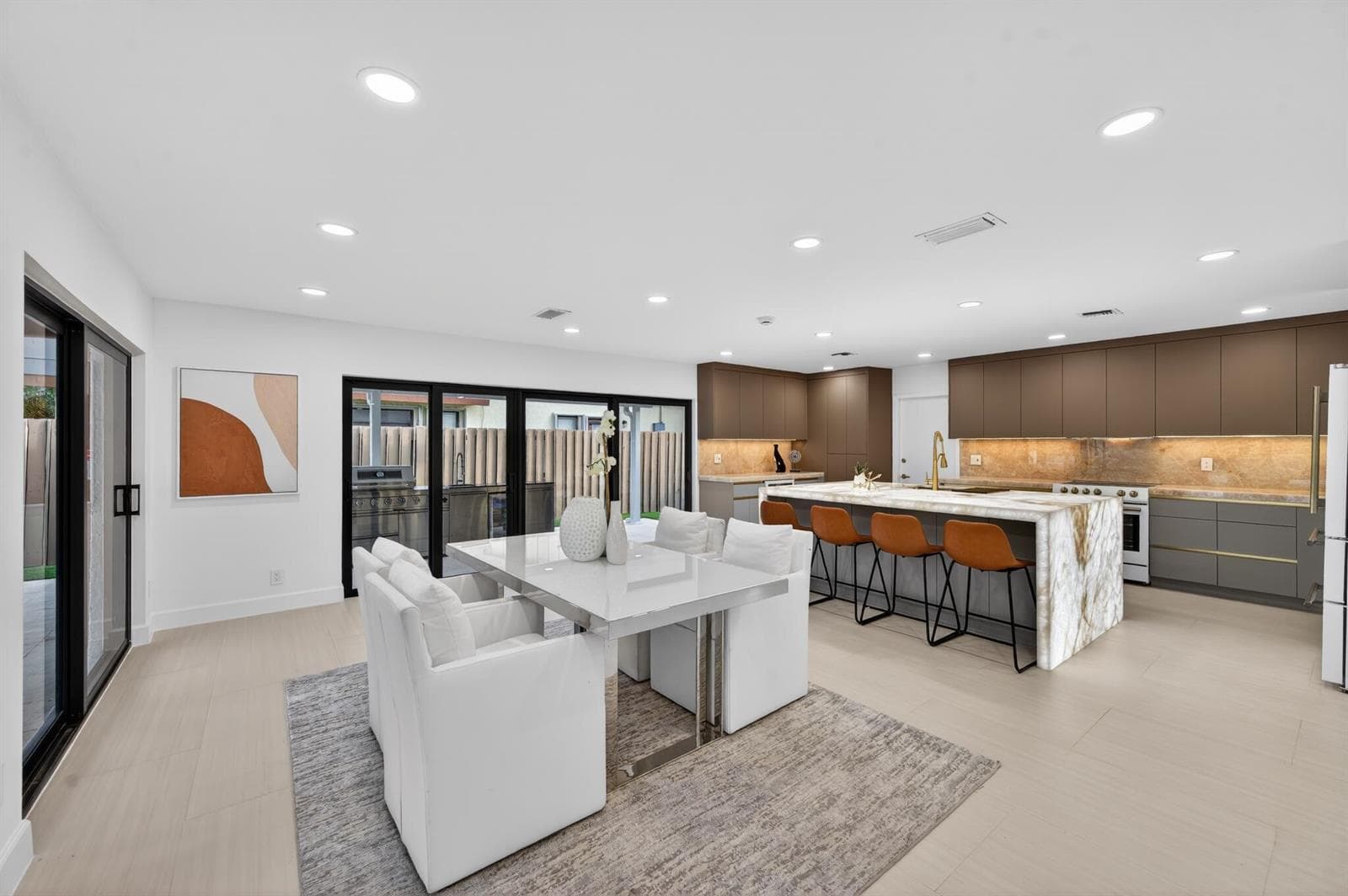 Dining room