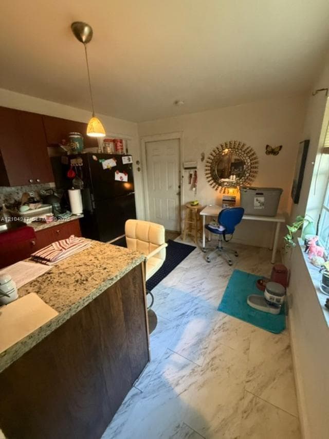 2305 NE 135th Ter photo 2