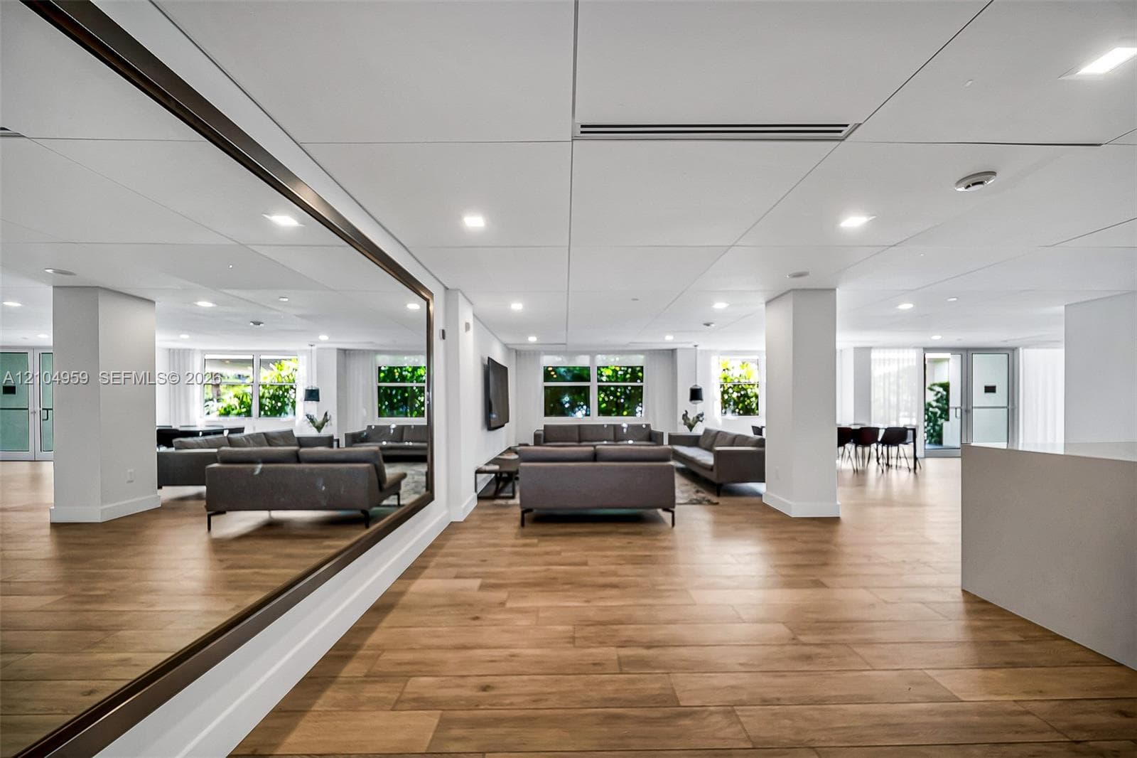 Commodore Club South · #305 in Key Biscayne - Photo 53