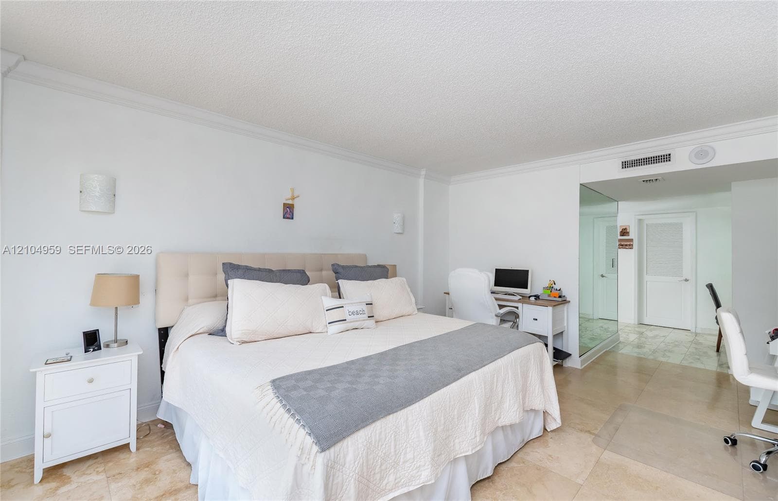 Commodore Club South · #305 in Key Biscayne - Photo 29