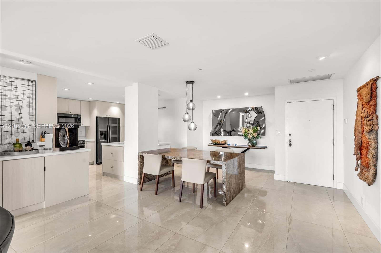 Emerald Bay at Key Colony · #635 in Key Biscayne - Photo 7