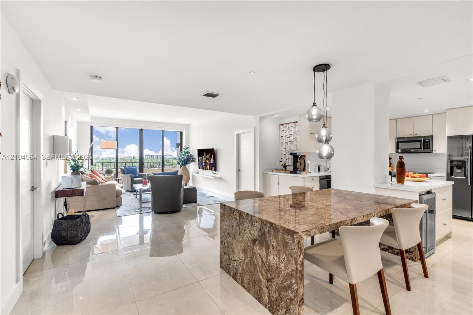 Emerald Bay at Key Colony · #635 in Key Biscayne - Photo 3