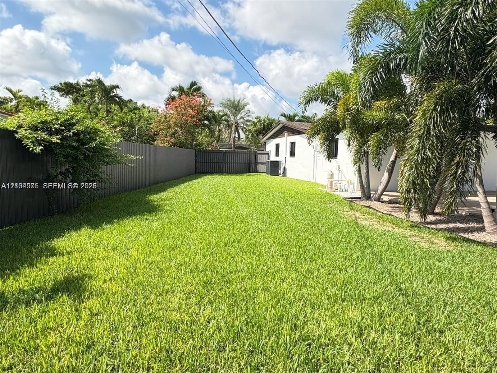 10431 SW 54th St #10431 photo 5
