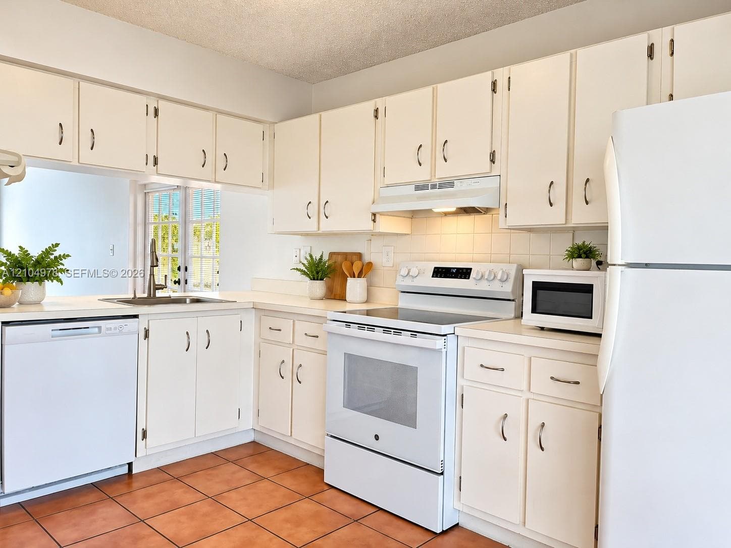 14408 SW 124th Ct photo 5