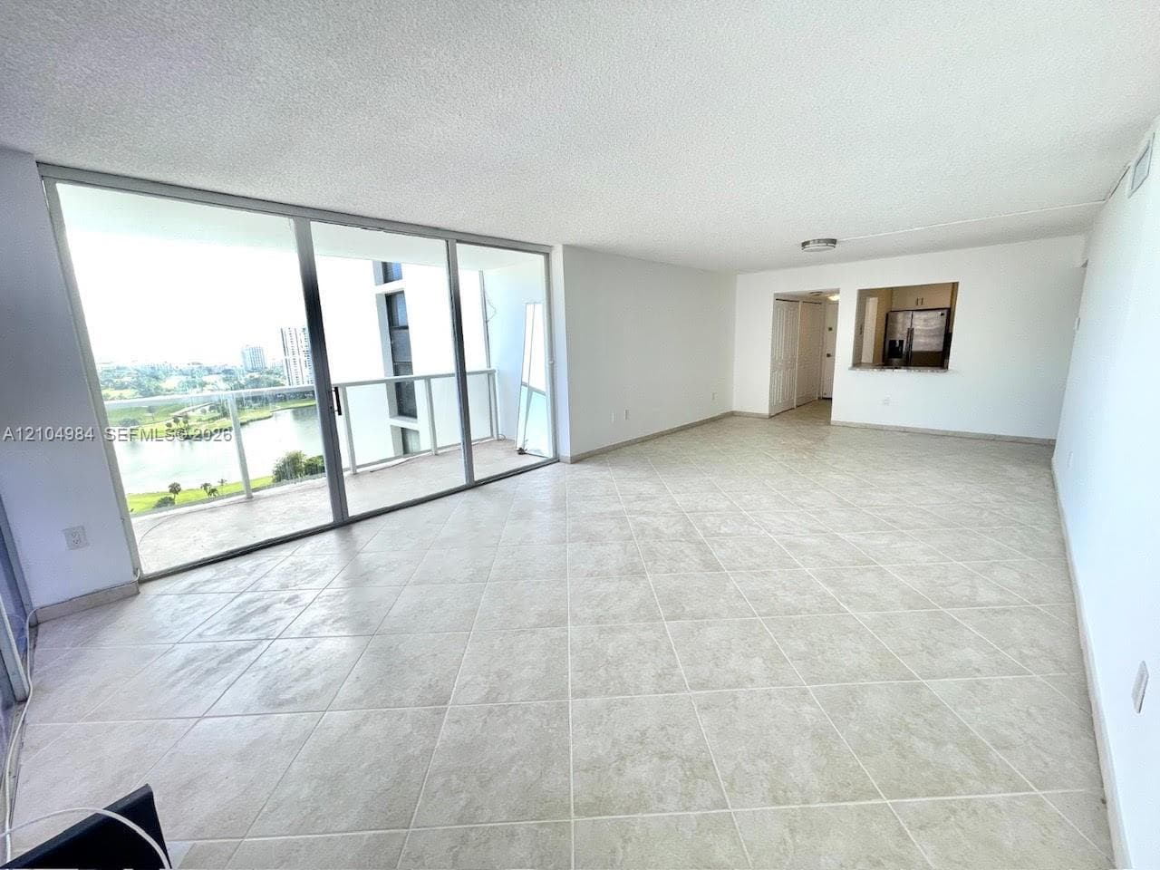 FLAMENCO CONDO TOWER I · #2023 in Aventura - Photo 6