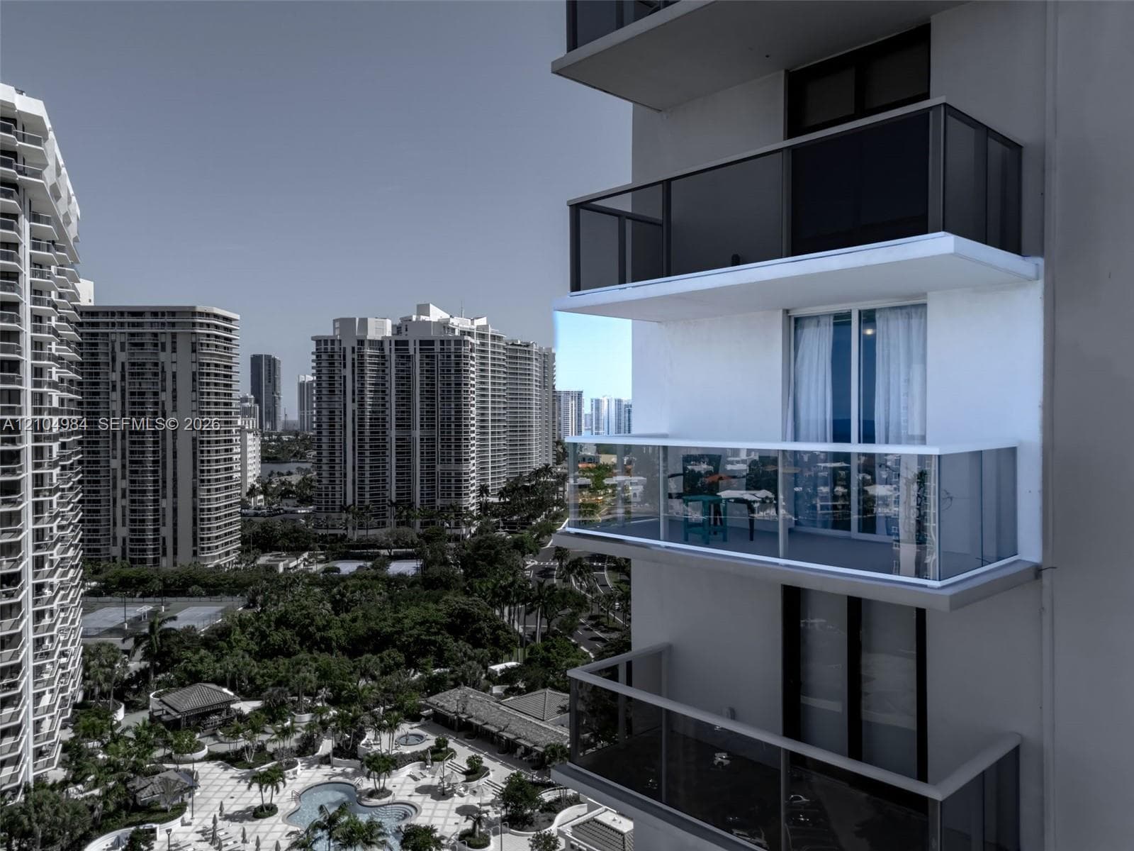 FLAMENCO CONDO TOWER I · #2023 in Aventura - Photo 32