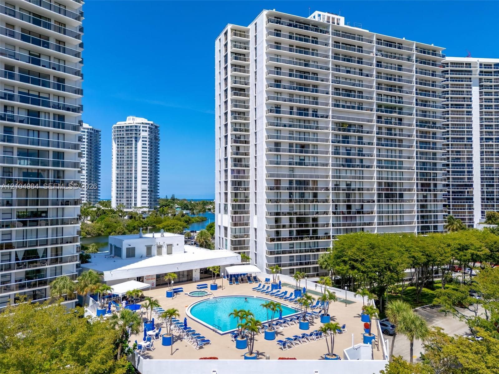 FLAMENCO CONDO TOWER I · #2023 in Aventura - Photo 28