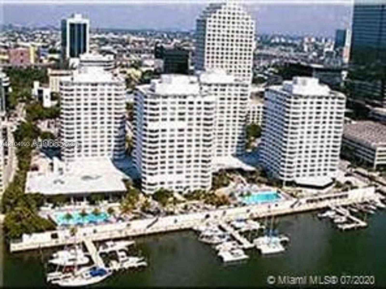 FOUR AMBASSADORS CONDO PH · #1049 in Miami - Photo 45