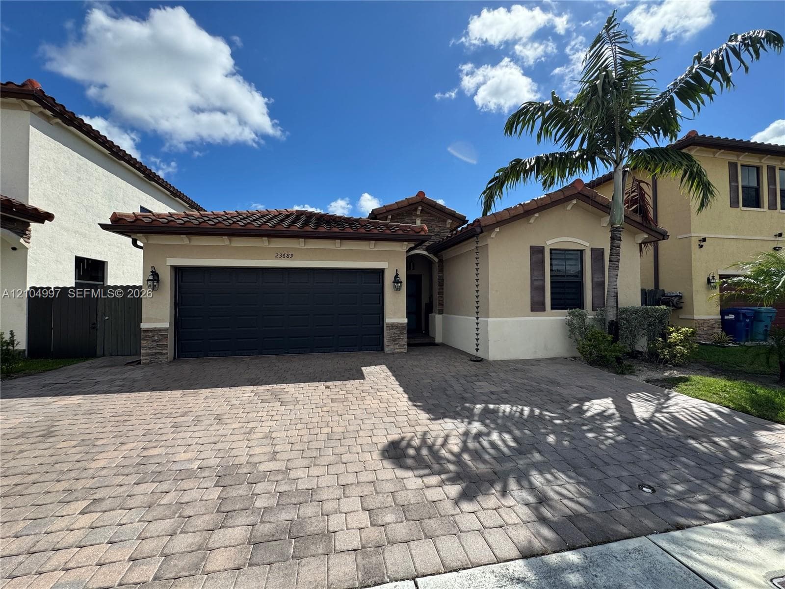 23689 SW 115th Ct photo 2