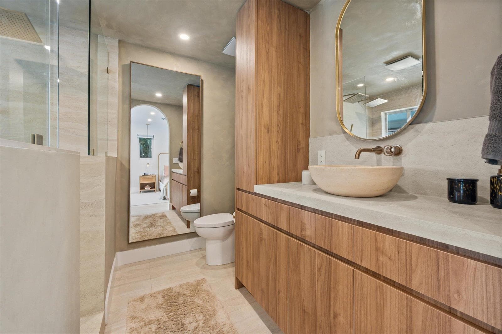 160 SE 9th Street, Pompano