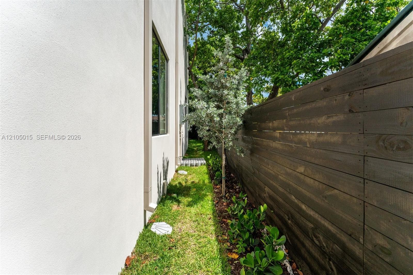 1917 NW 17th ST #B photo 30