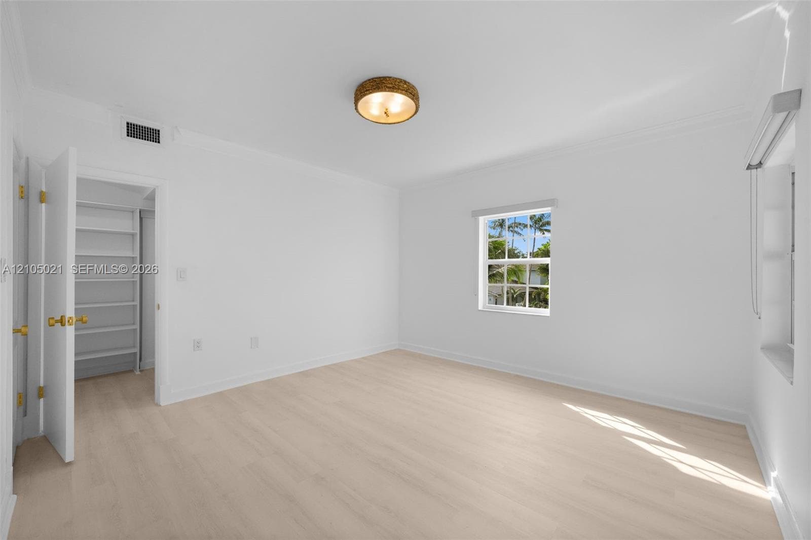 1457 Certosa Ave photo 14