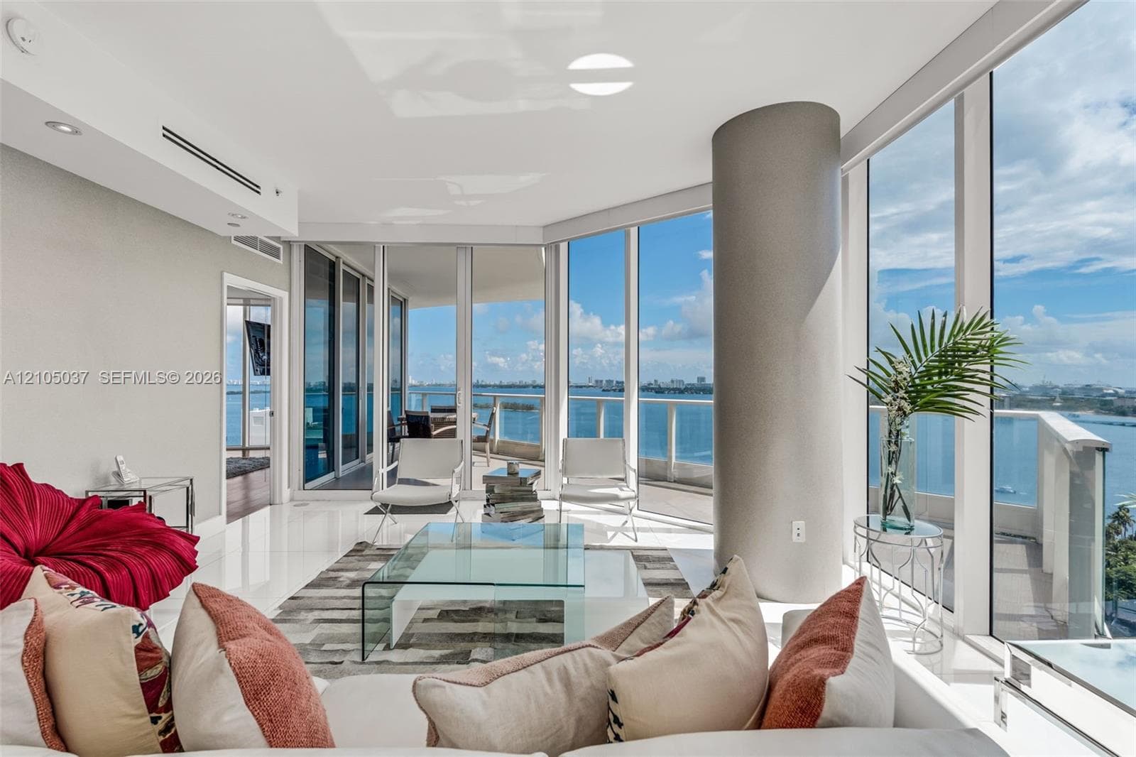Paramount on the Bay · #1902 in Miami - Photo 8