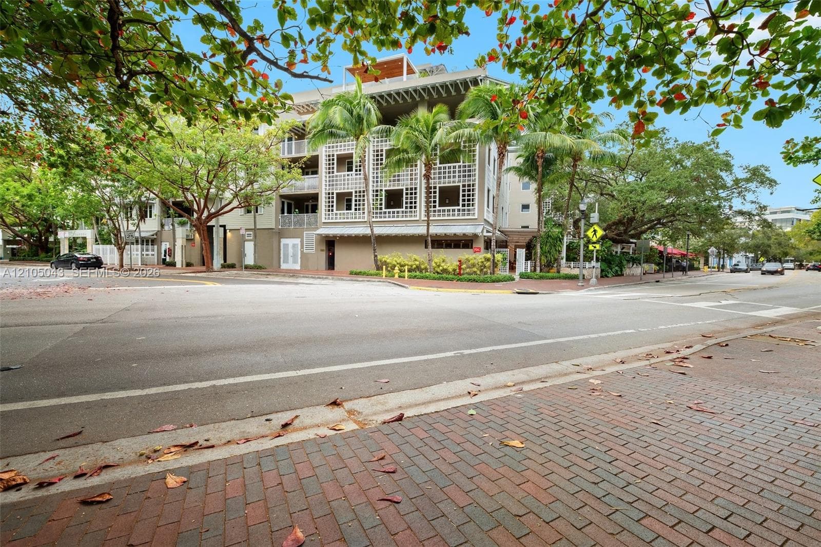 GROVE GARDEN RESIDENCES · #207 in Miami - Photo 17
