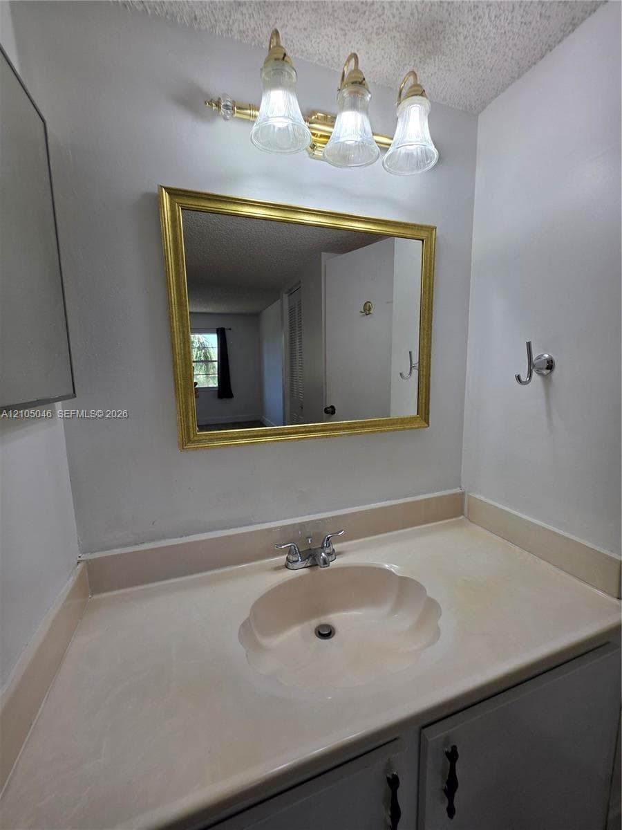 HERITAGE CIRCLE CONDO · #18-3C in Deerfield Beach - Photo 12