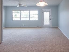 2055 AINSLIE D - LIVING- DINING 5