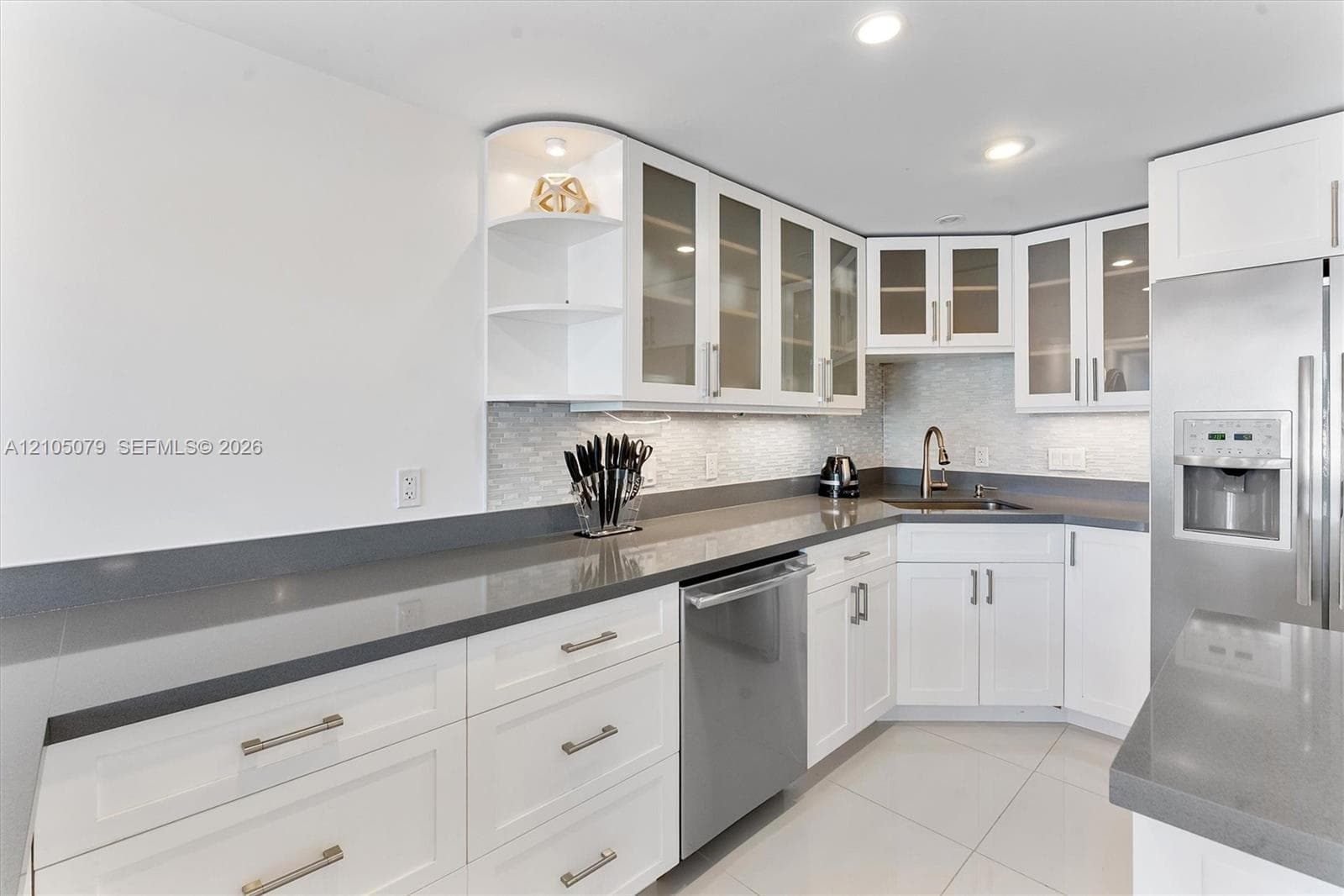 OCEAN COLONY CONDO · #3J in Lauderdale By The Sea - Photo 15
