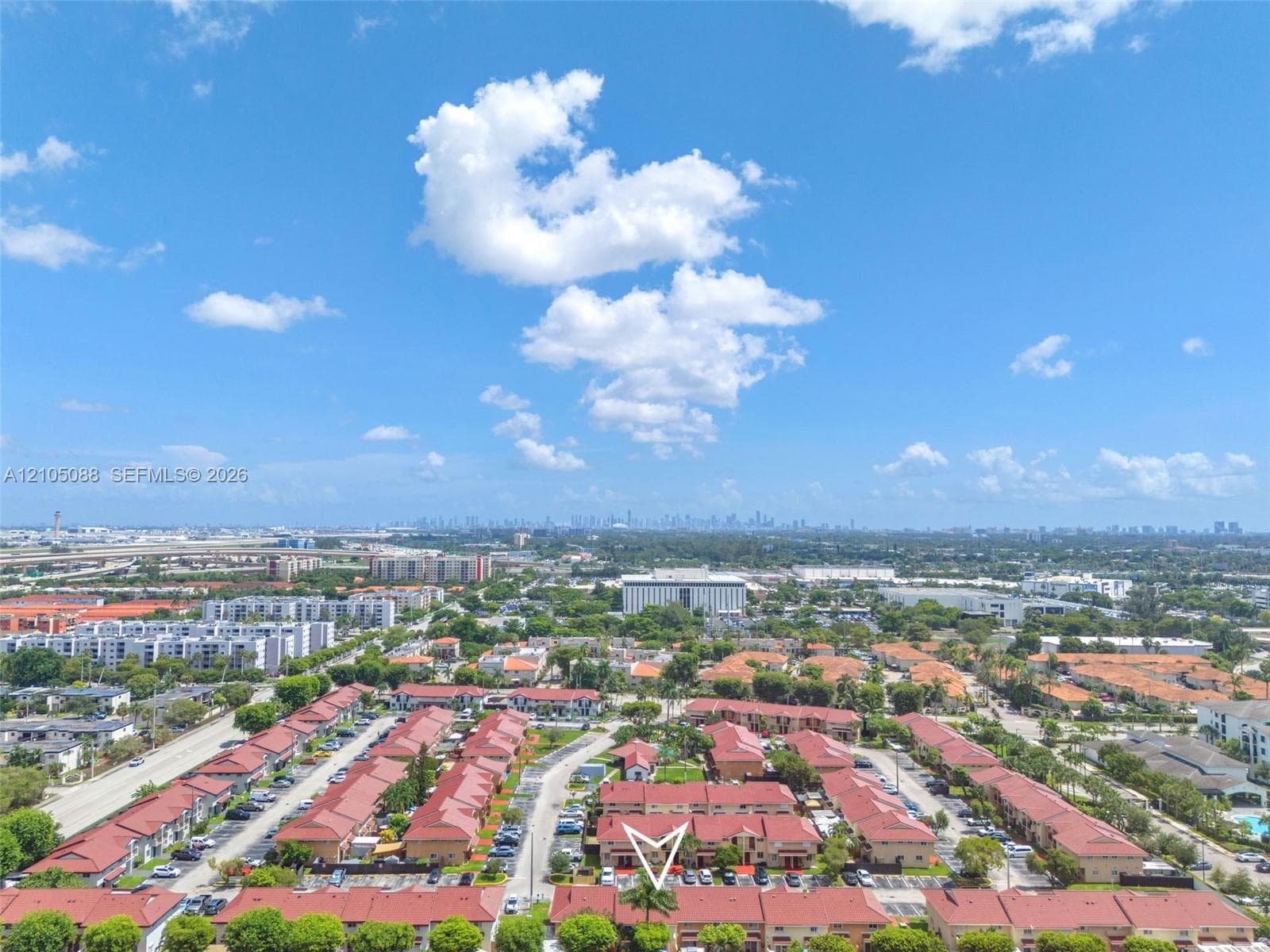 MIRA VILLAS CONDO · #305 in Miami - Photo 27