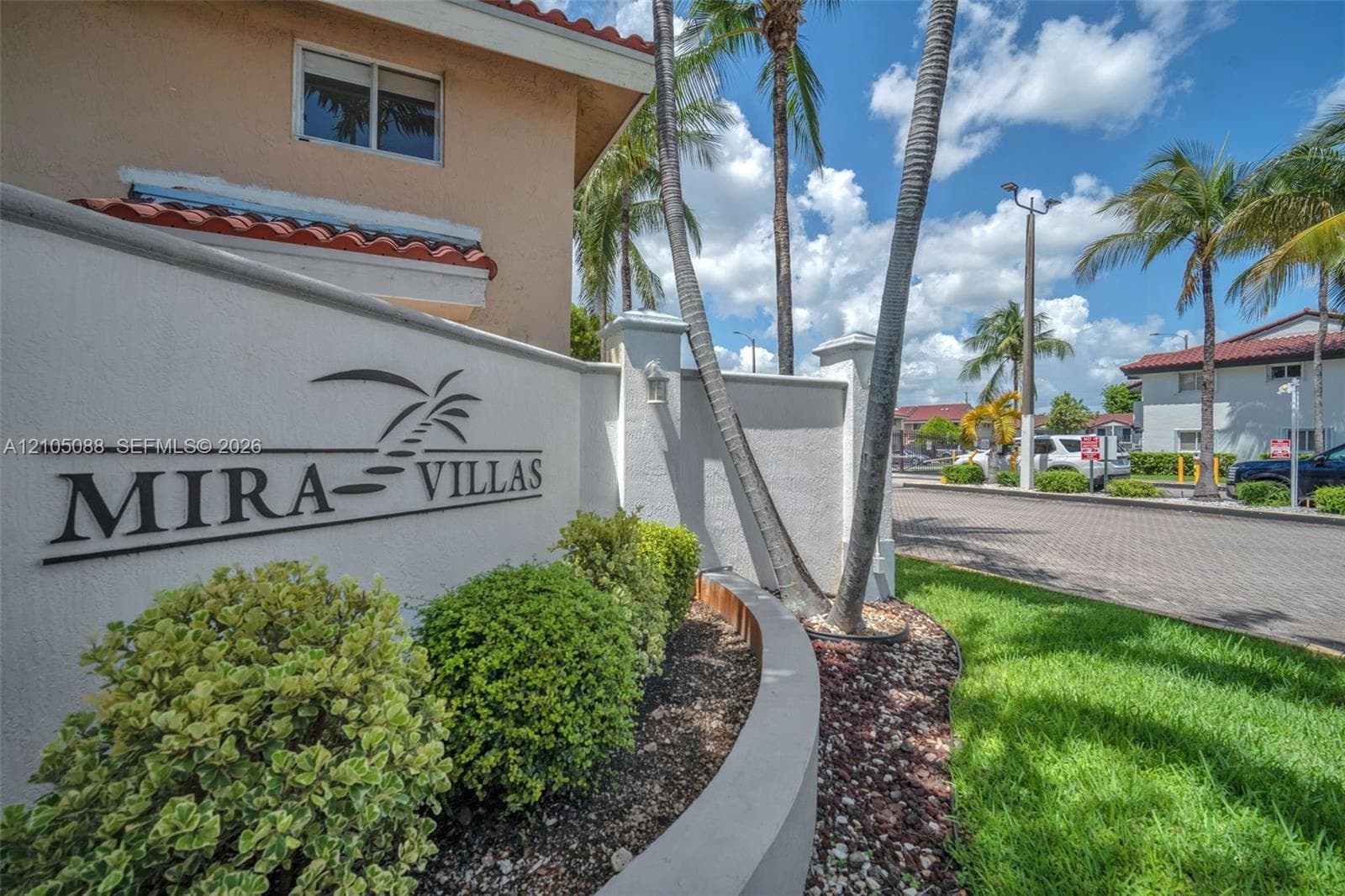 MIRA VILLAS CONDO · #305 in Miami - Photo 6