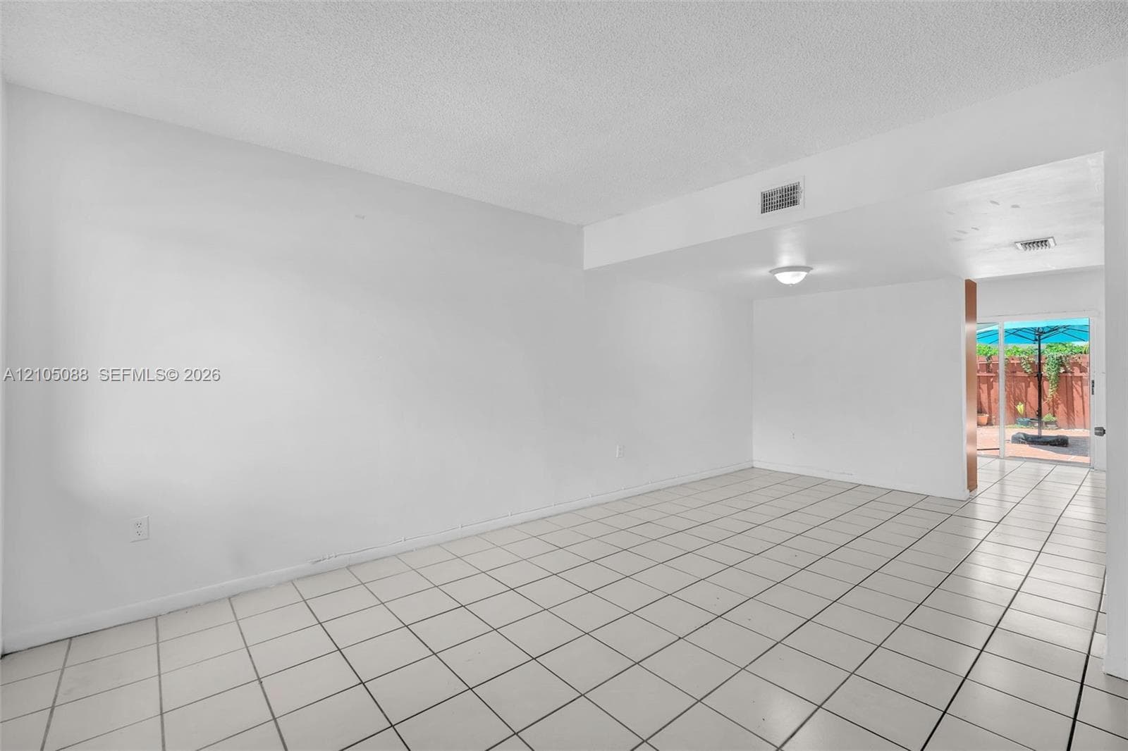 MIRA VILLAS CONDO · #305 in Miami - Photo 30