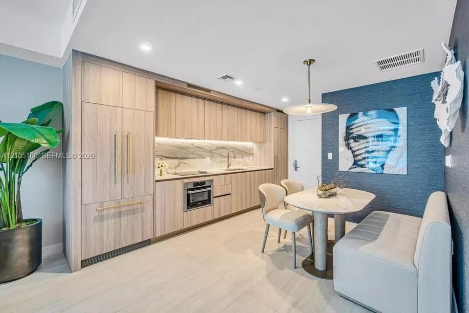 Viceroy Brickell Residences · #2011 in Miami - Photo 6