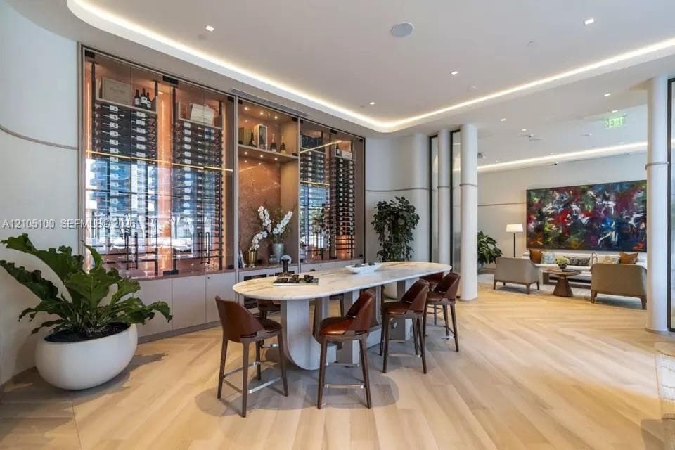 Viceroy Brickell Residences · #2011 in Miami - Photo 15