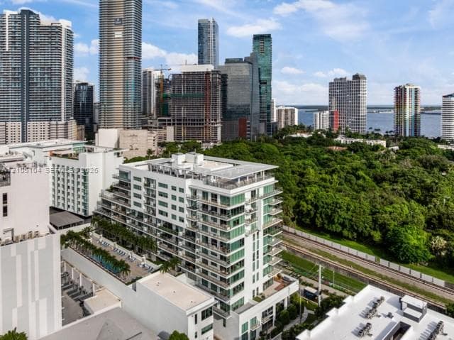 Le Parc at Brickell · #707 in Miami - Photo 28