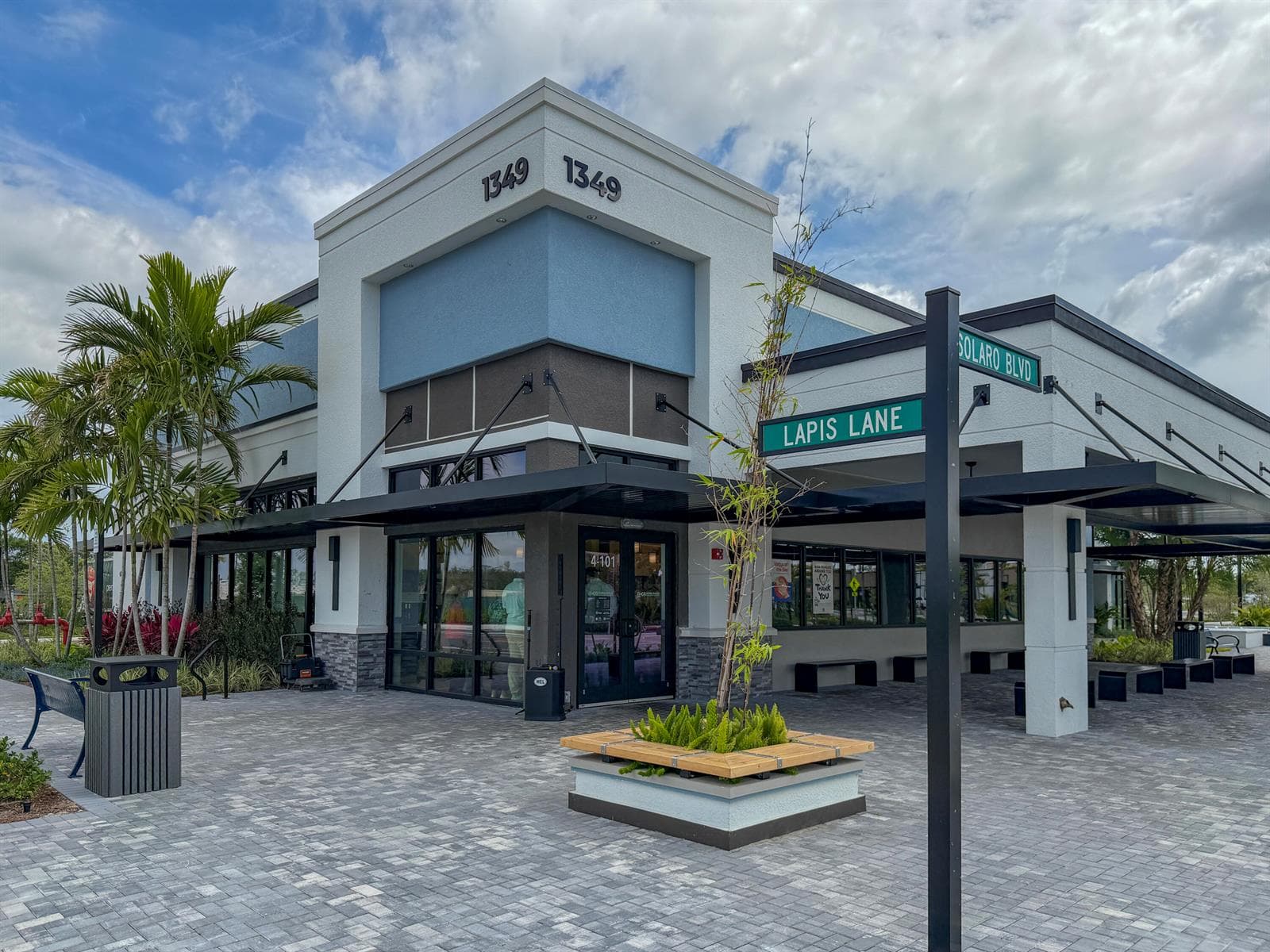 Lotis Commercial Buildings Images 042