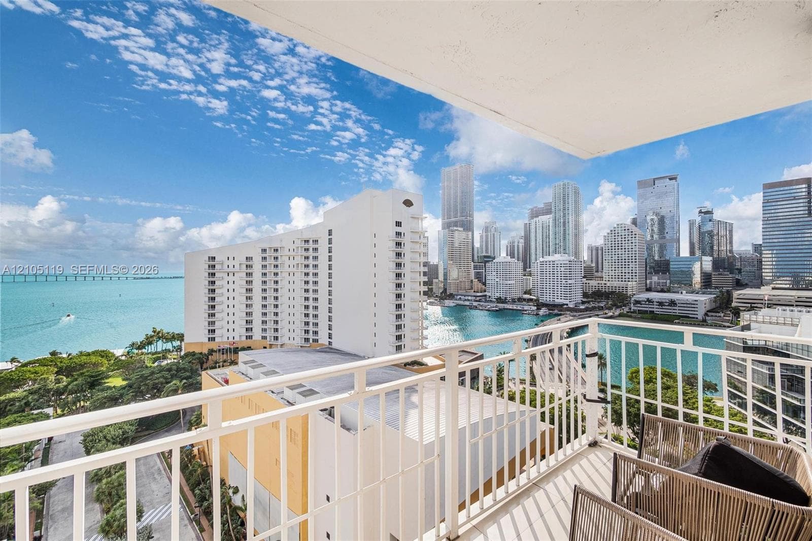 Isola · #1802 in Miami - Photo 18