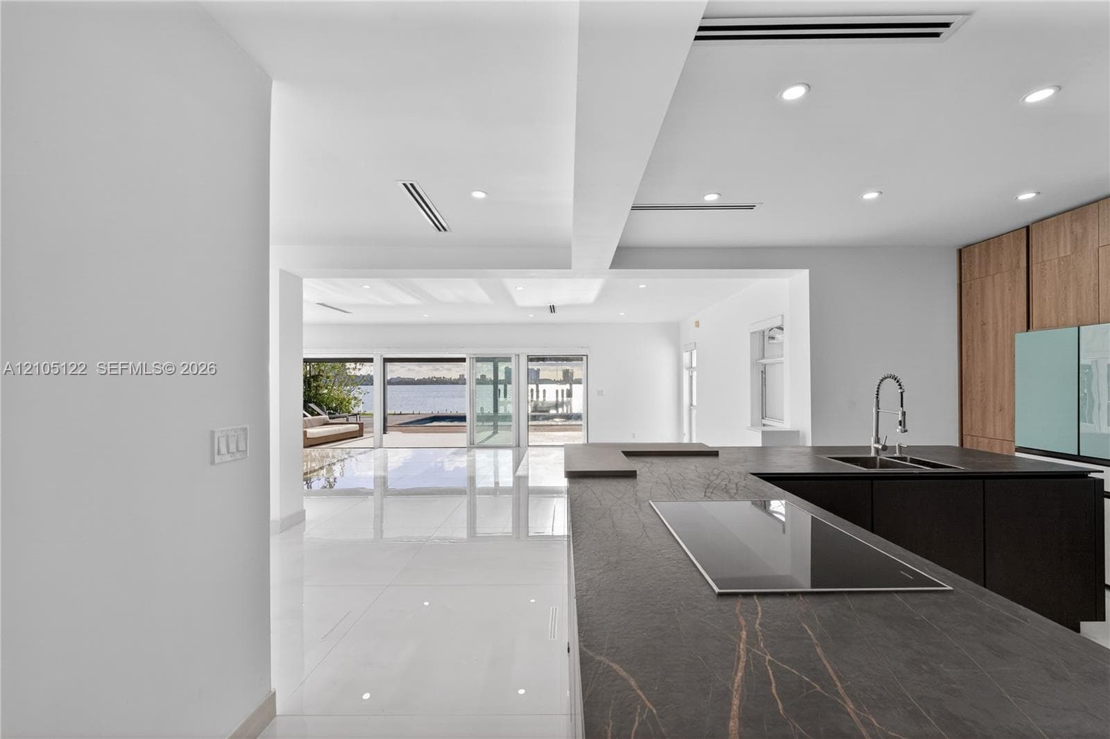 1101 S Shore Dr #1 photo 30