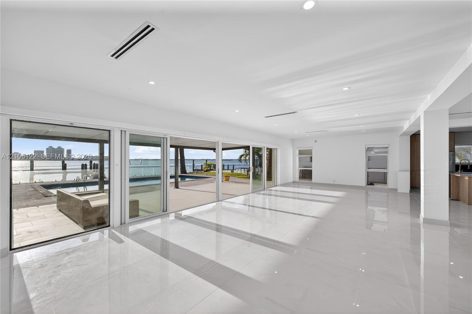 1101 S Shore Dr #1 photo 33