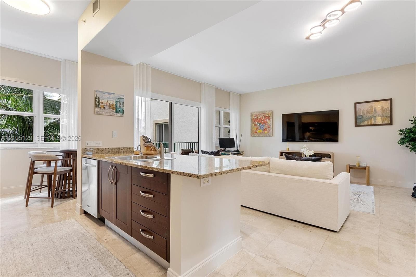 TURNBERRY VLG NO TOWER CO · #401 in Aventura - Photo 3