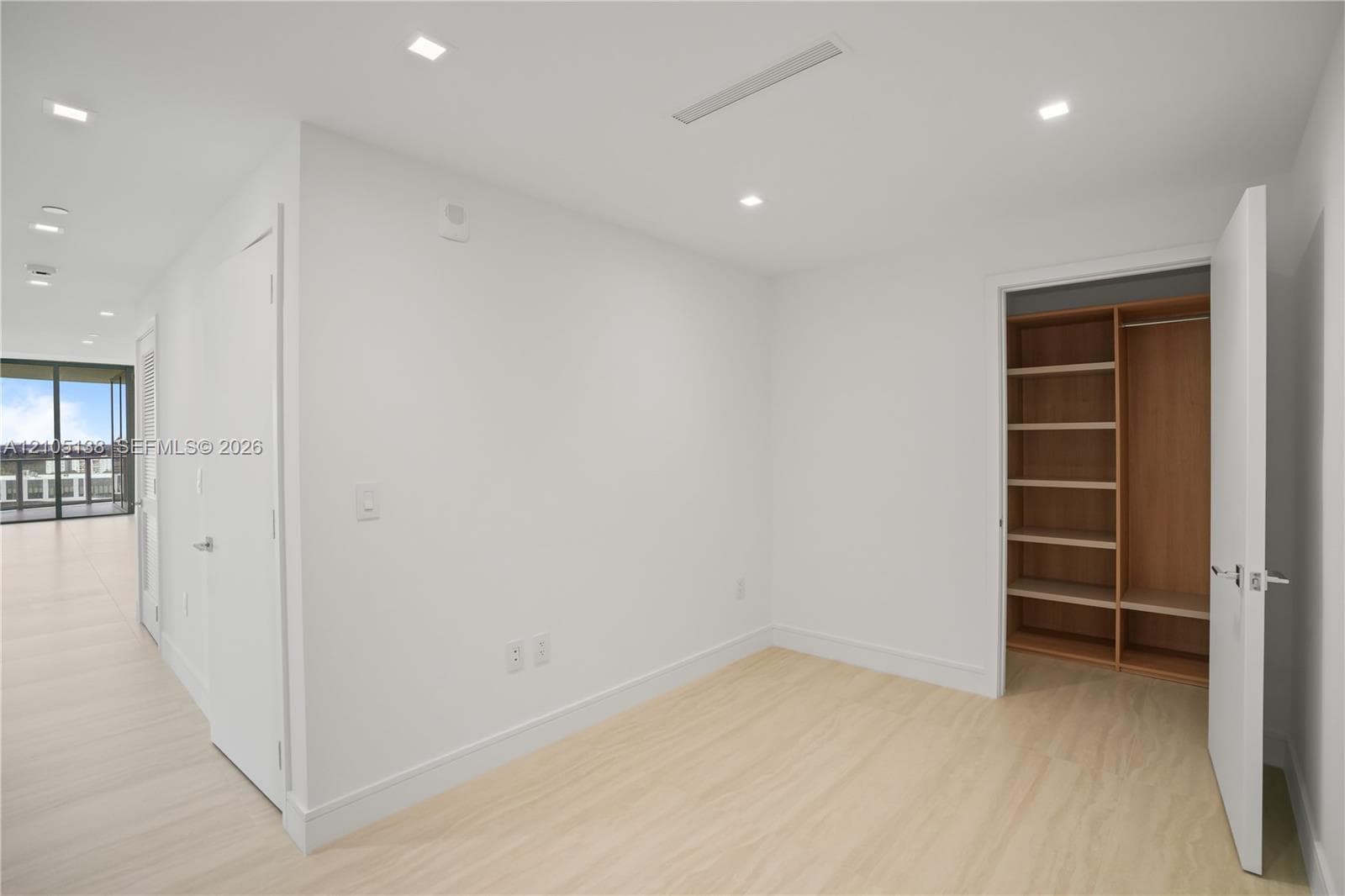 One Park Tower · #1505 in North Miami - Photo 6