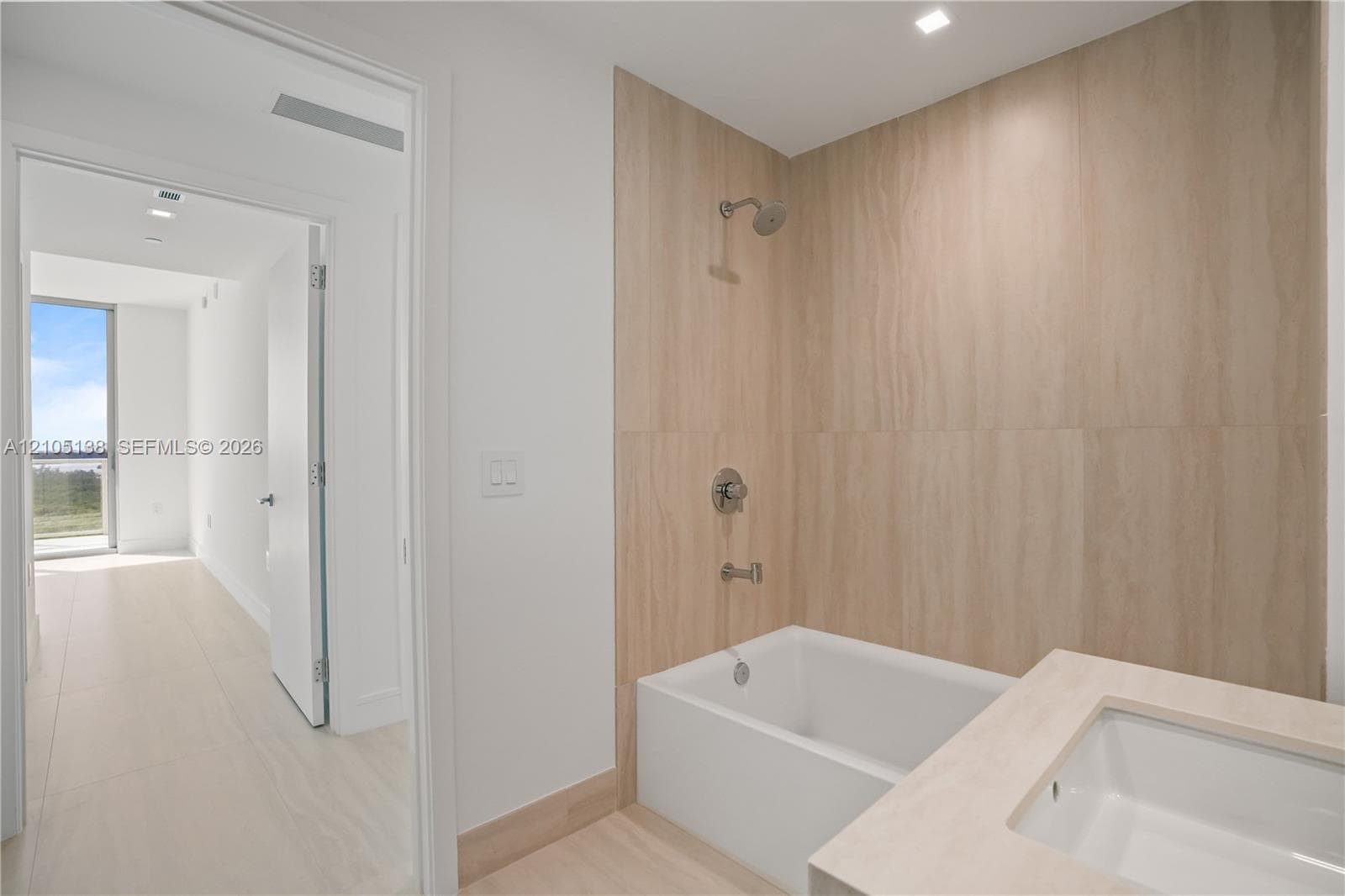 One Park Tower · #1505 in North Miami - Photo 16