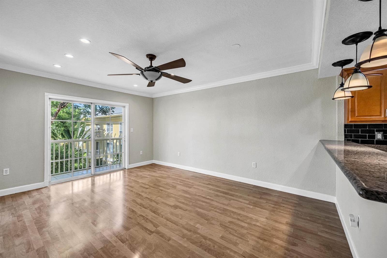 151 NE 16TH AVE #369-15