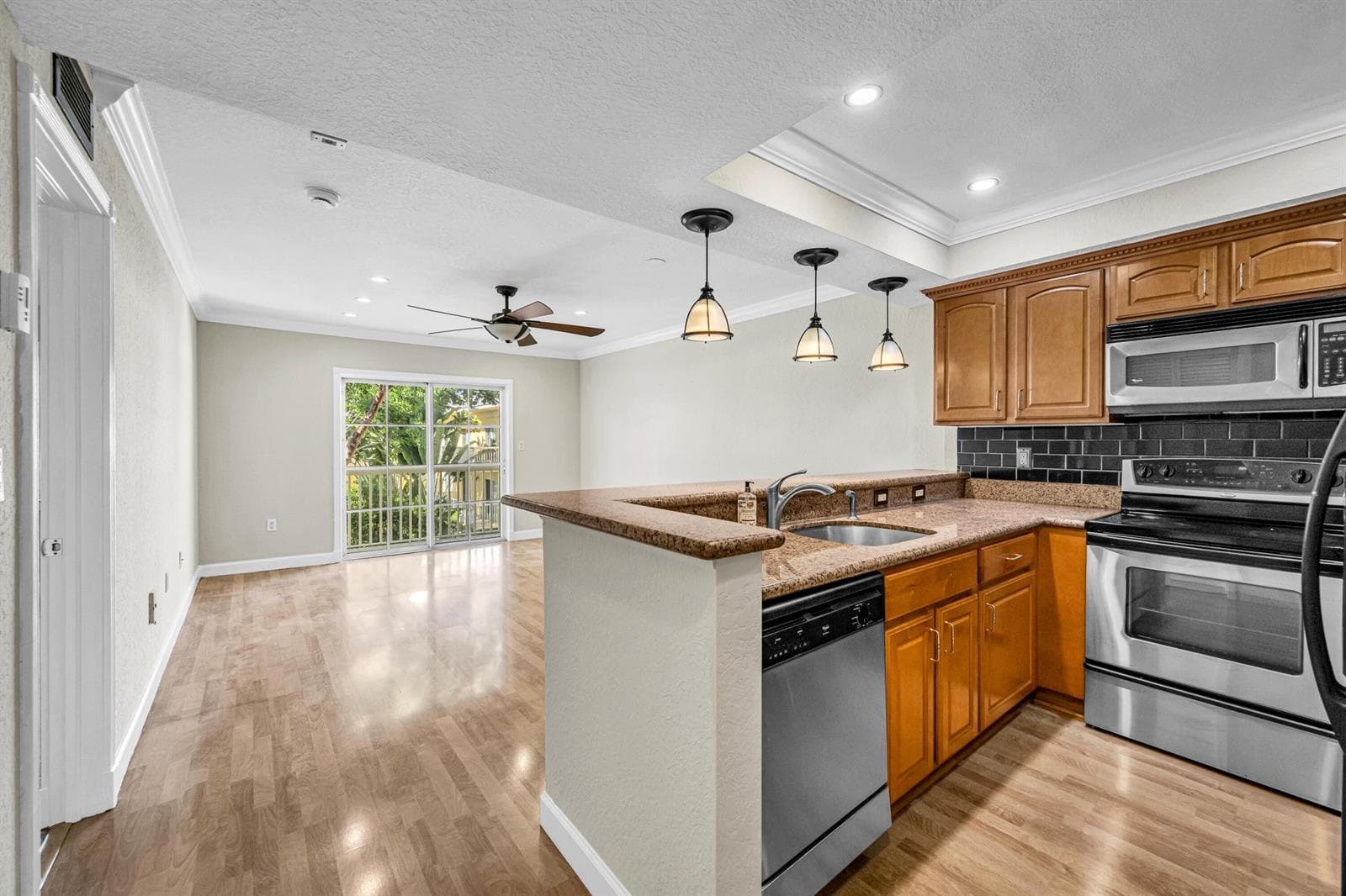 151 NE 16TH AVE #369-12