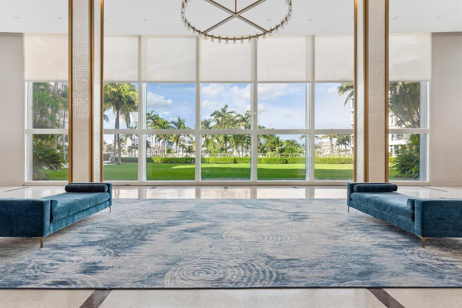 026-44CocoanutRow-PalmBeach-FL-33480-SMA