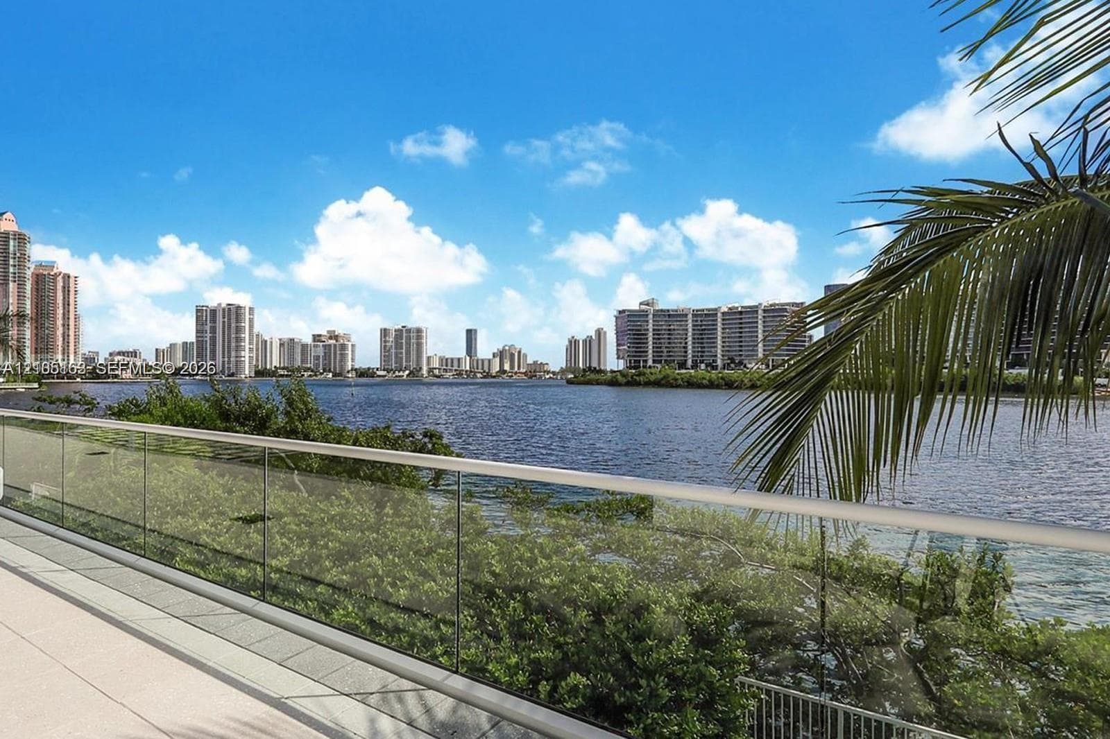 Peninsula II · #1505 in Aventura - Photo 32