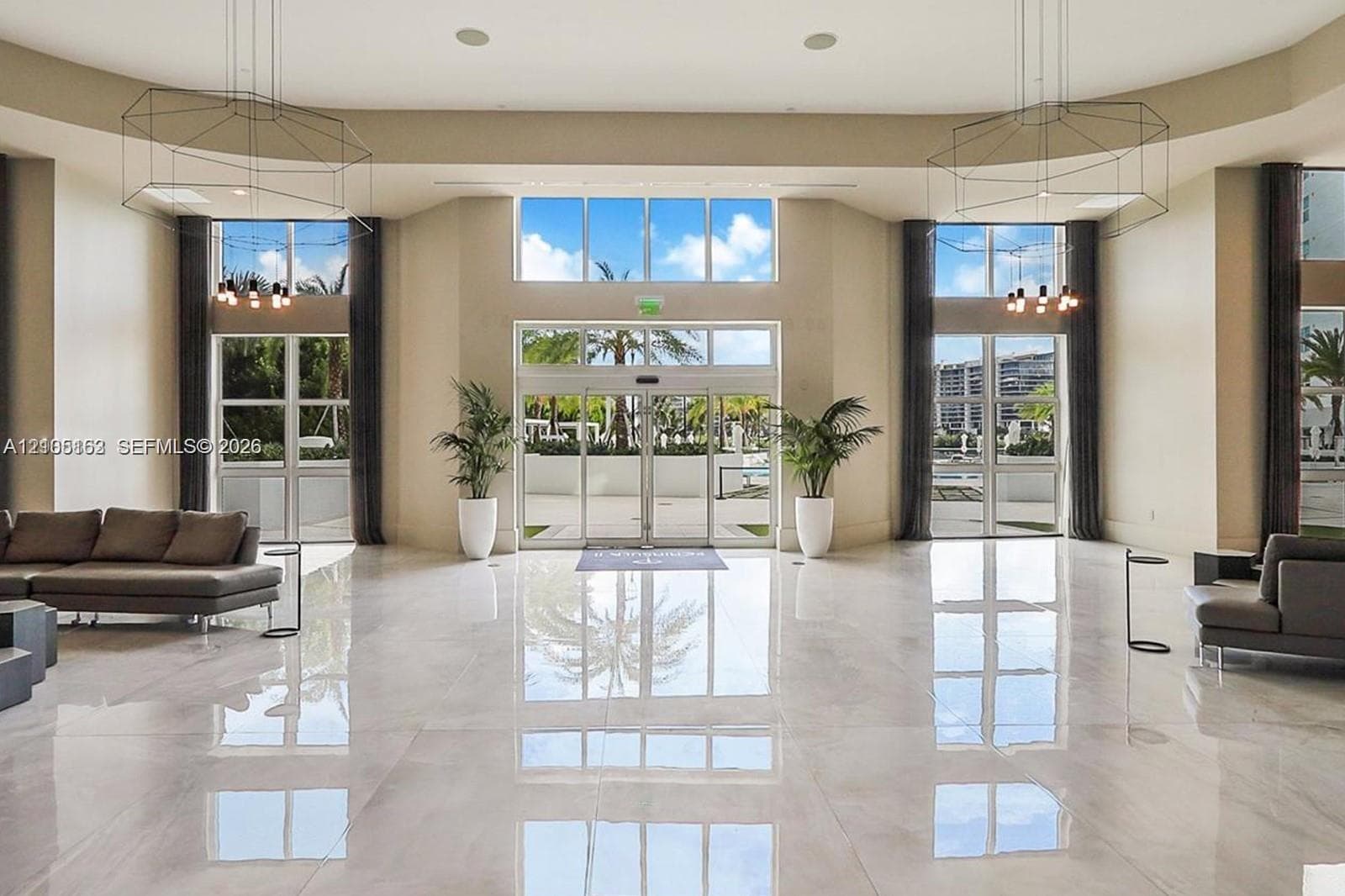 Peninsula II · #1505 in Aventura - Photo 5