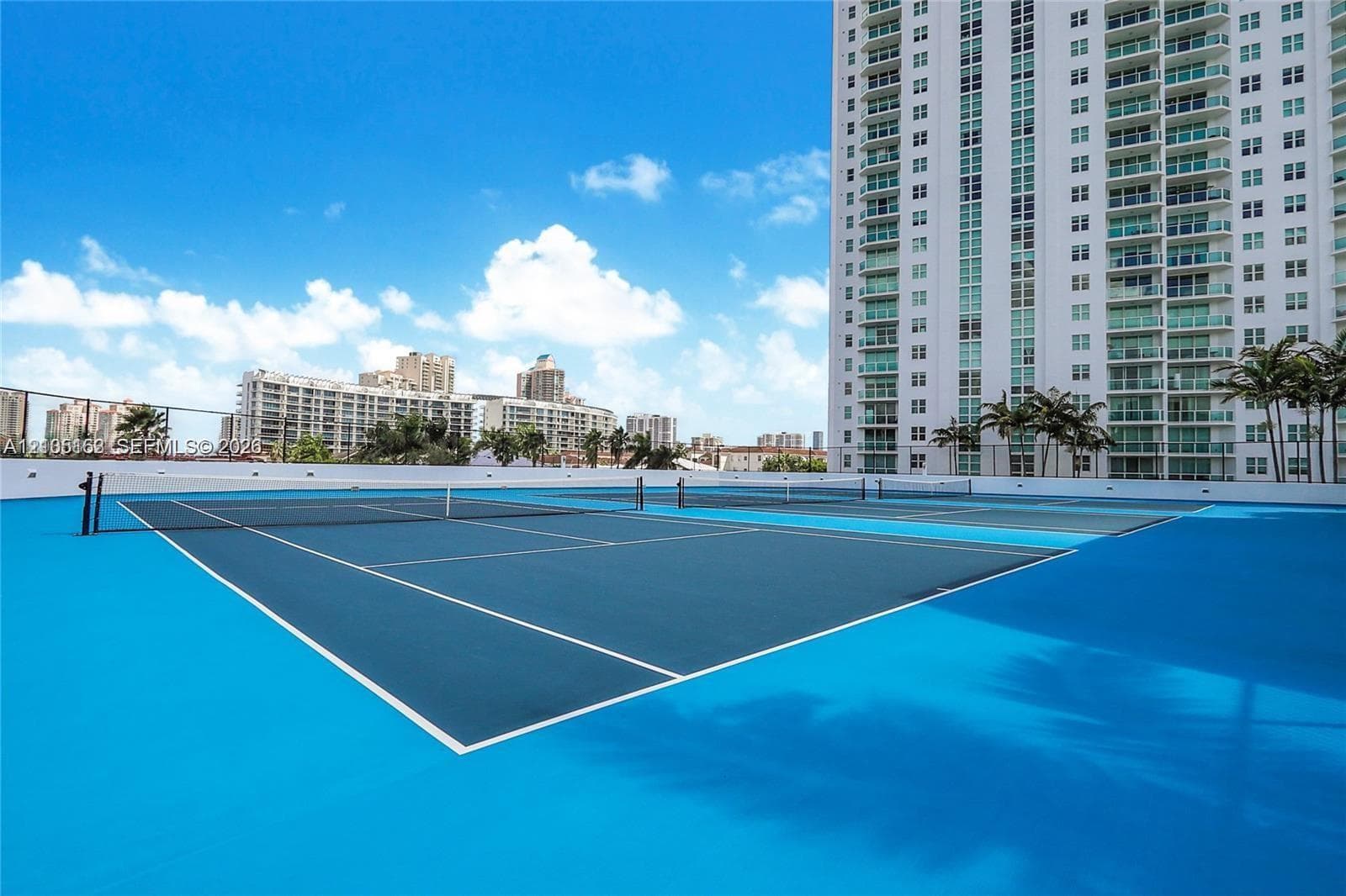 Peninsula II · #1505 in Aventura - Photo 20