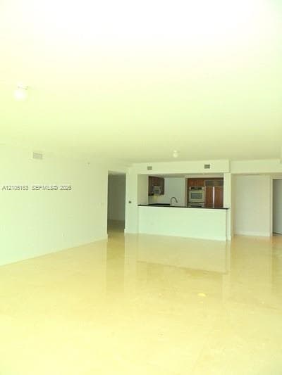 Peninsula II · #1505 in Aventura - Photo 18